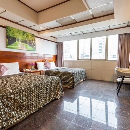 Yi Pin Business Hotel Đào Viên Ngoại thất bức ảnh