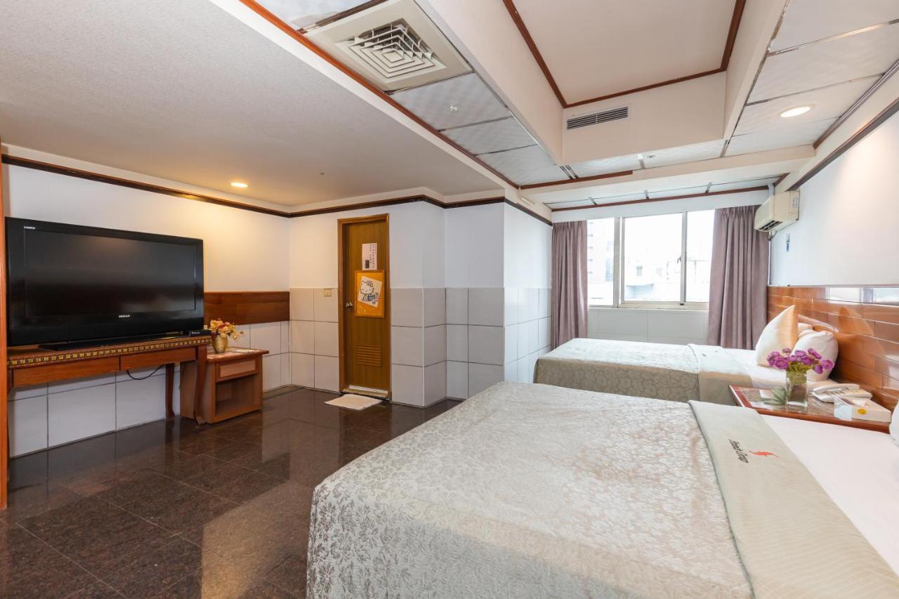 Yi Pin Business Hotel Đào Viên Ngoại thất bức ảnh