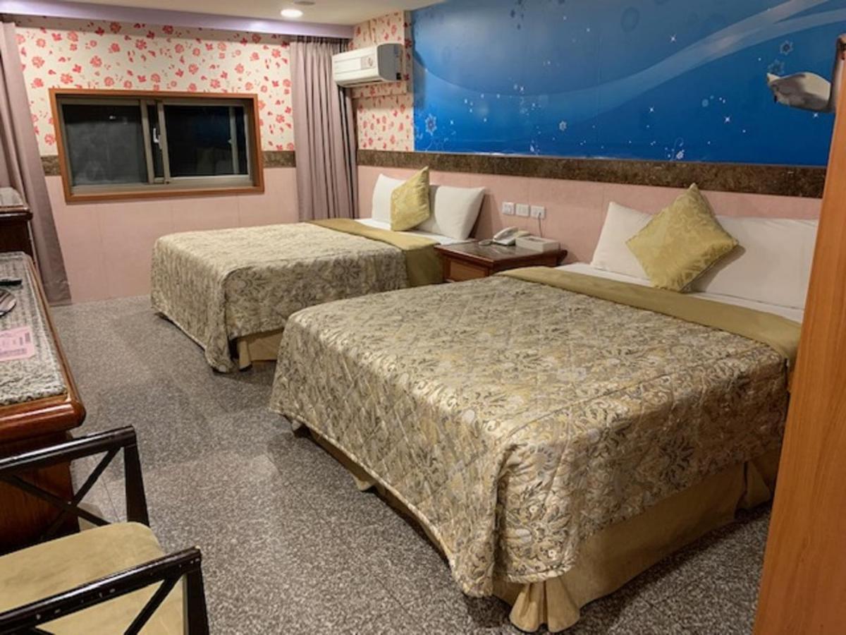 Yi Pin Business Hotel Đào Viên Ngoại thất bức ảnh