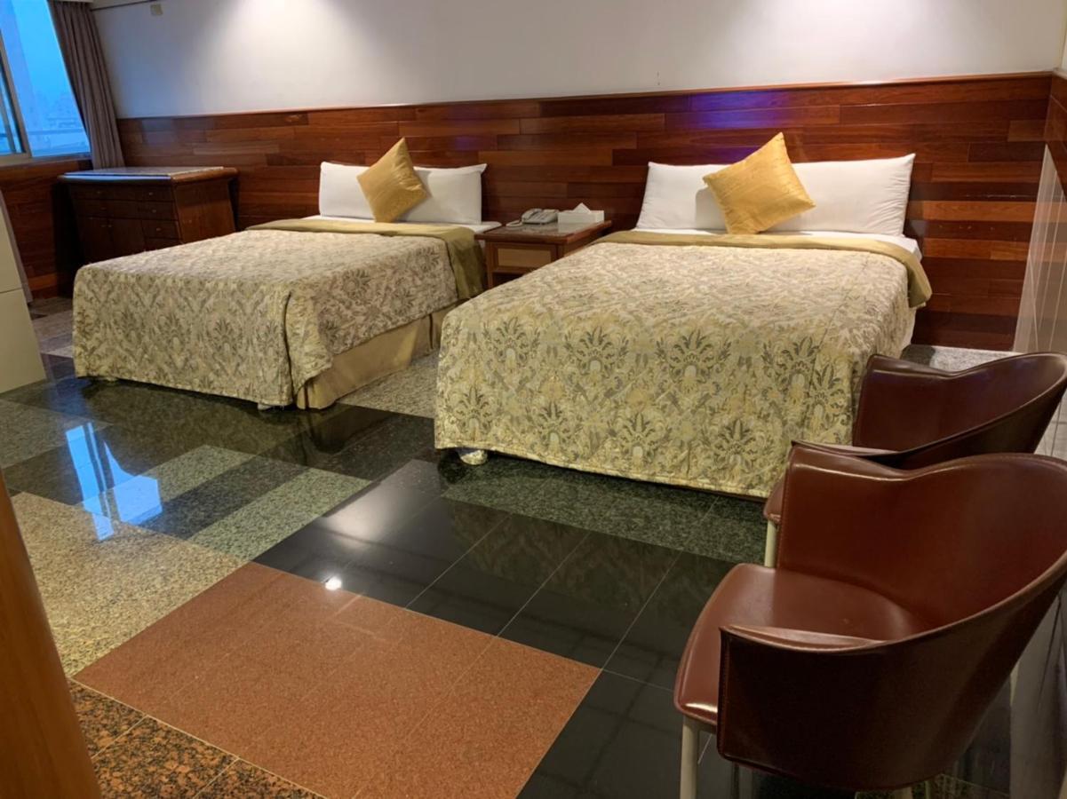 Yi Pin Business Hotel Đào Viên Ngoại thất bức ảnh